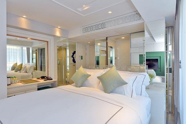 Summer Getaway Special Hotel Riva Arun Bangkok