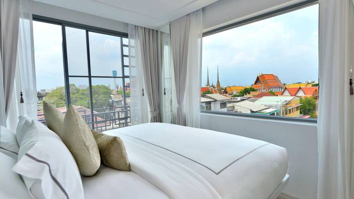 Premium jacuzzi suite Hotel Riva Arun Bangkok