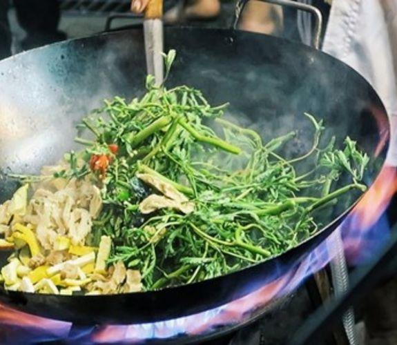 Vegetarian Festival in Bangkok โรงแรม ริว่า อรุณ กรุงเทพฯ กรุงเทพมหานคร