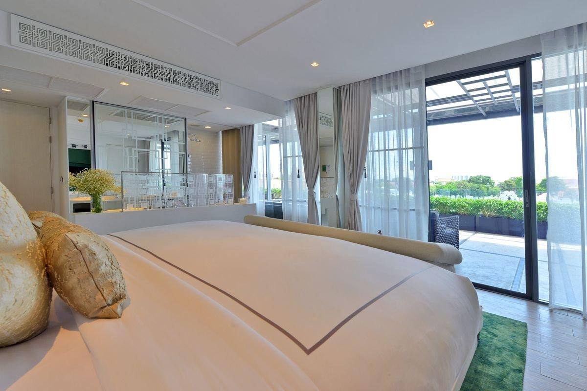 แกรนด์ เดอลุกซ์ จากุซซี่ โรงแรม ริว่า อรุณ กรุงเทพฯ กรุงเทพมหานคร