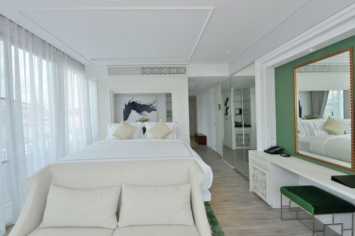 Grand Deluxe Hotel Riva Arun Bangkok