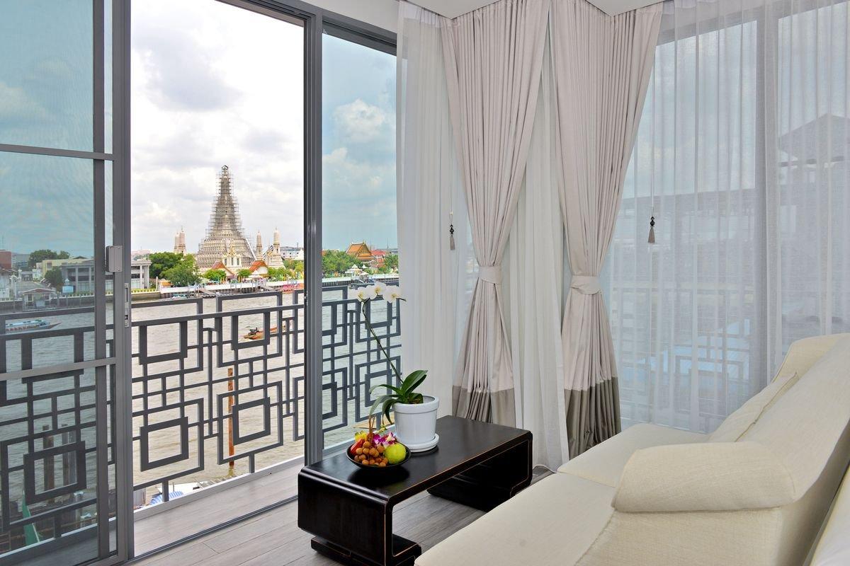 Grand Deluxe Hotel Riva Arun Bangkok